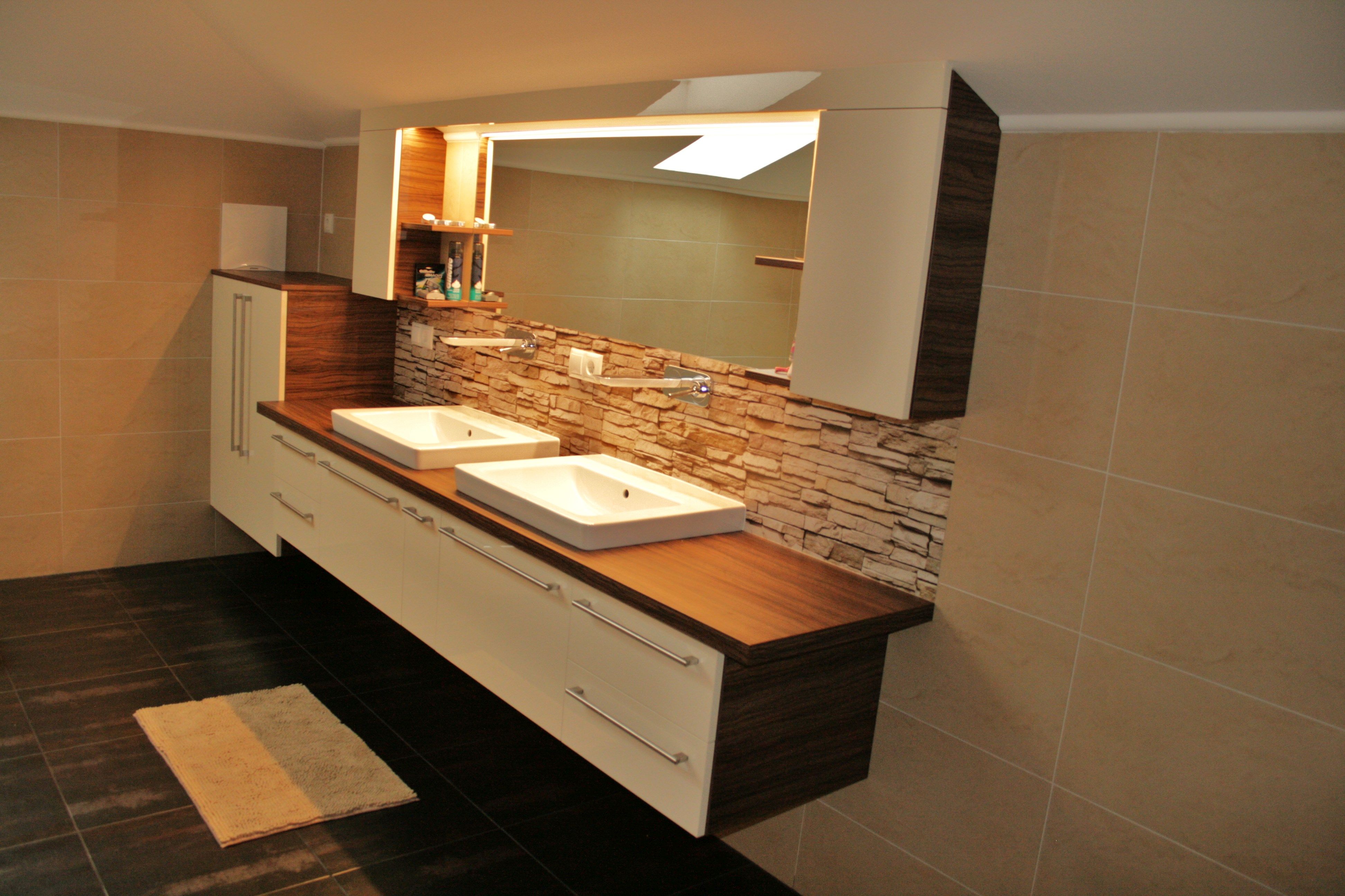 Fußboden, Treppe, Badezimmer